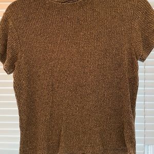 Short sleeve top